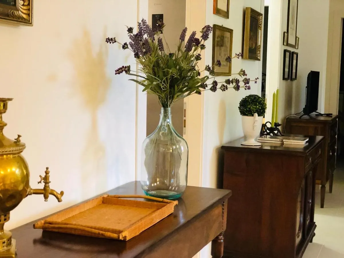 Apartmentsgarda - Ca' Capre 0*, Garda (Verona) Italy
